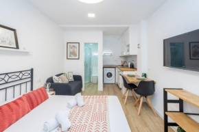 Studio La Puntilla 2 min walking Las Canteras Beach